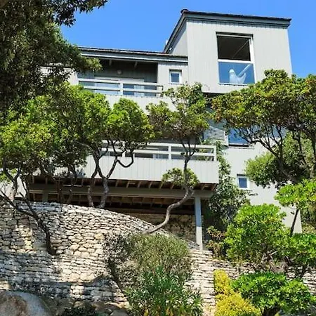 Sperone Villa